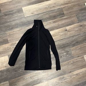 LuLuLemon zip up, athletic jacket  - M
